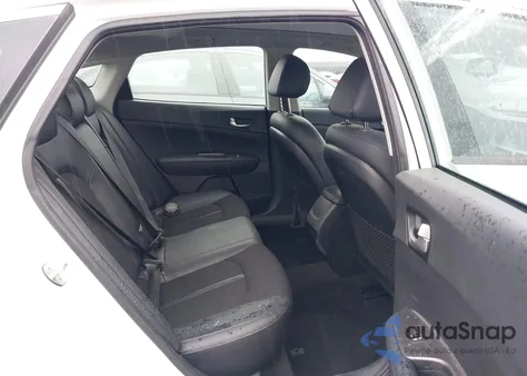 2019 Kia Optima S from USA, damaged, VIN 5XXGT4L39KG368259